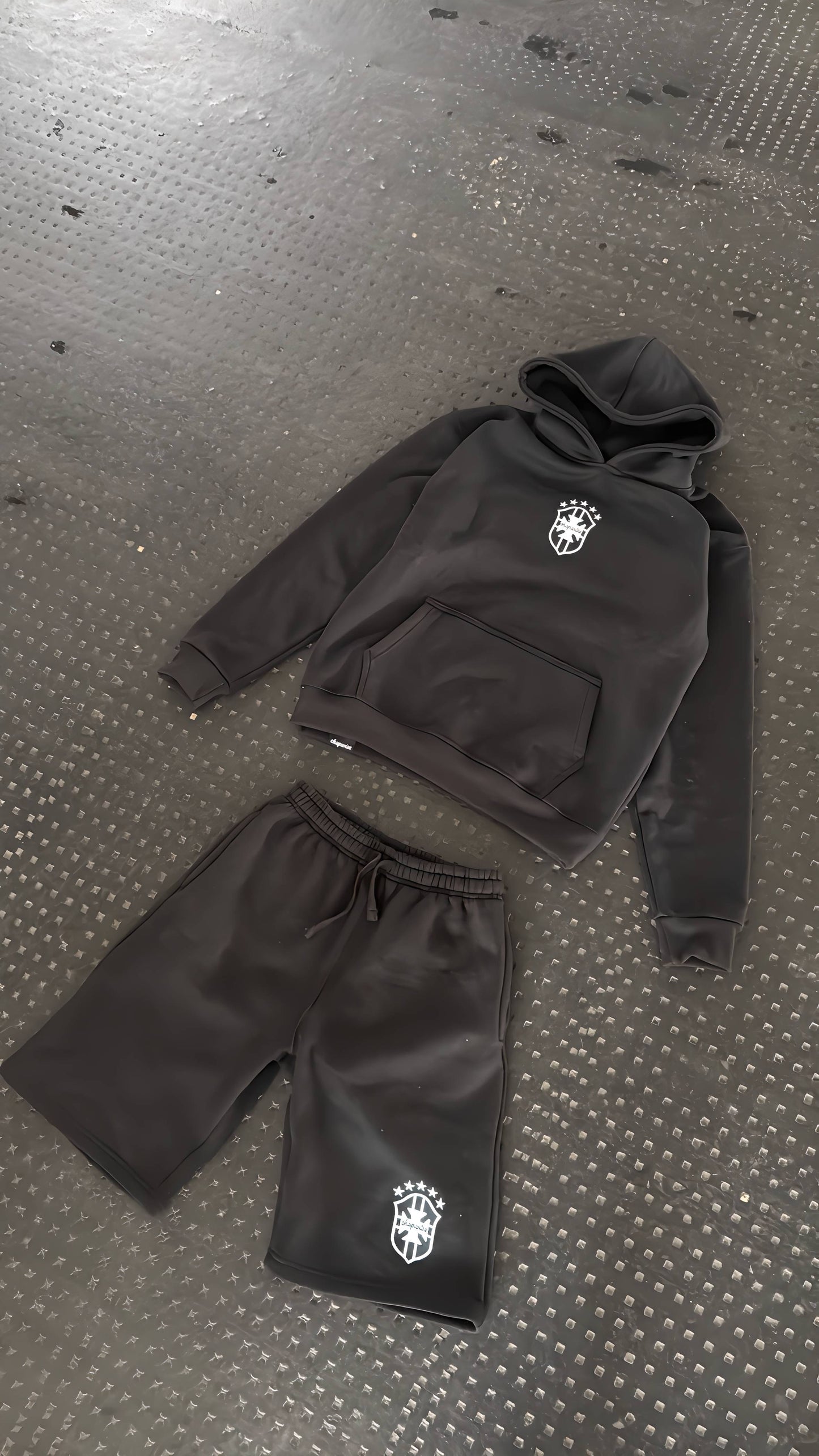 BLACK BRAZIL PULLOVER HOODIE